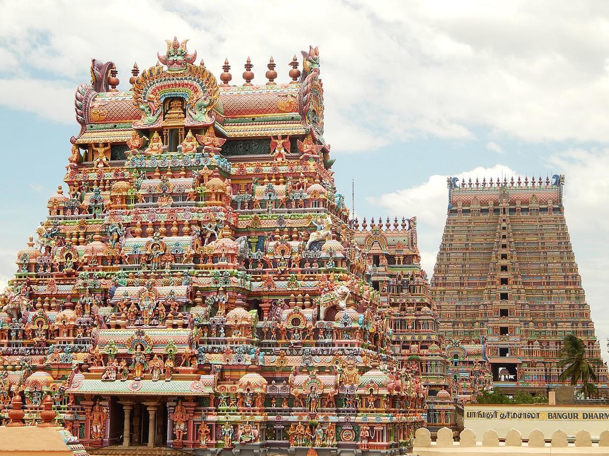 Pleasant Stay Tiruchirappalli Exterior photo